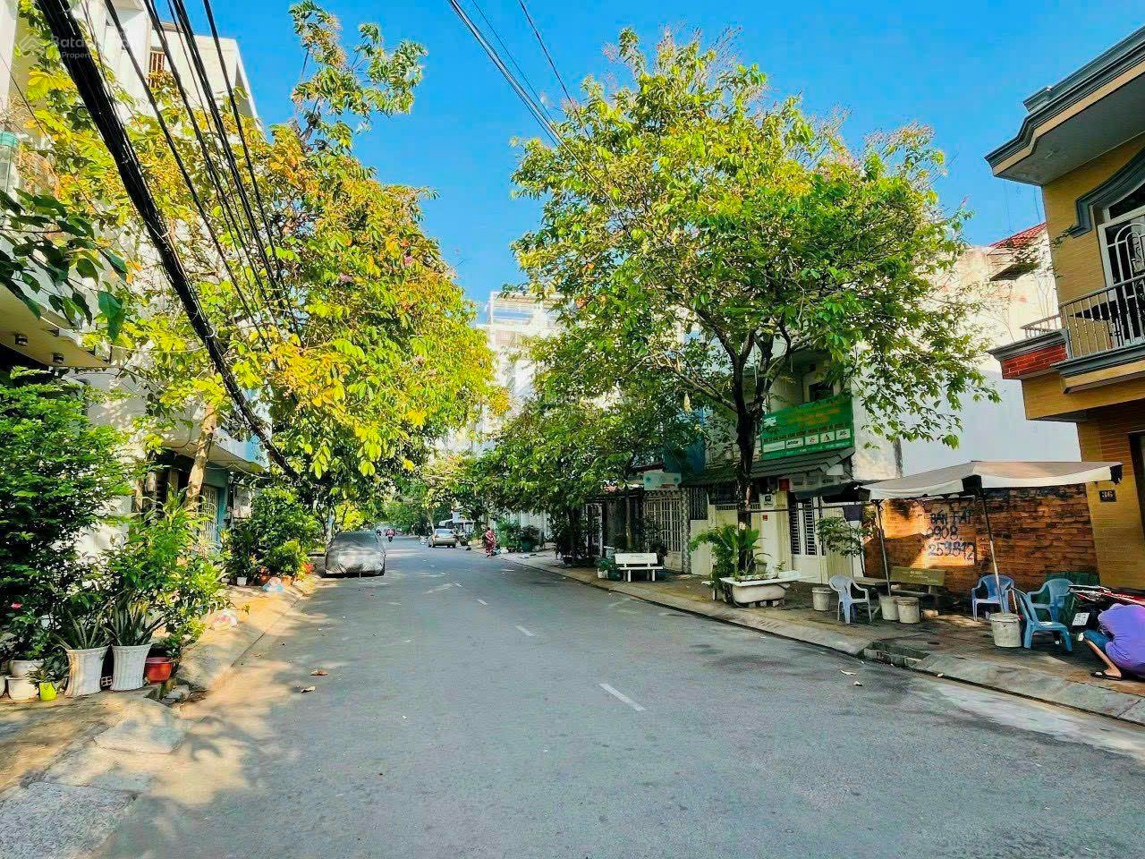 nha-mat-pho-phuong-tan-quy-quan-7-hien-co-gia-bao-nhieu-n17t-onehousing-1