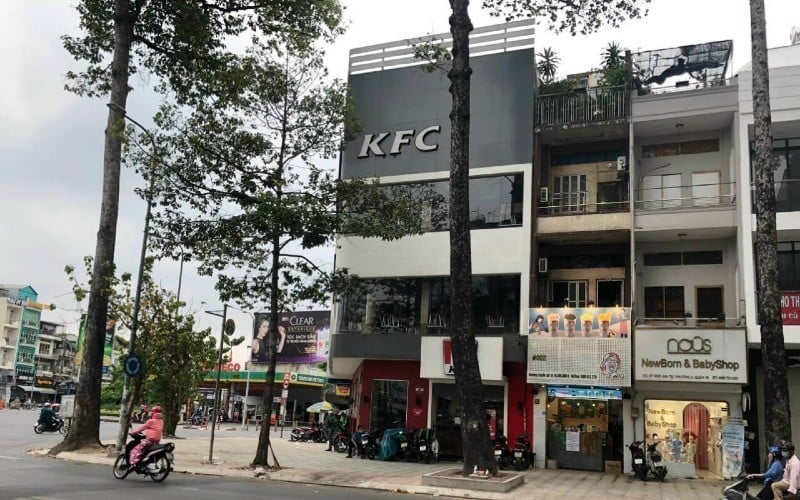 dia-diem-lam-thu-tuc-nhap-khau-doi-voi-ho-gia-dinh-mua-nha-dat-tai-duong-ngo-gia-tu-quan-10-n17t-onehousing-1