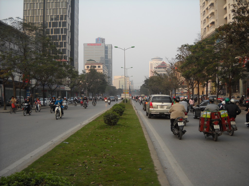 nha-dat-tho-cu-phuong-lang-thuong-va-lang-ha-ben-nao-dat-ben-nao-re-hon-n17t-onehousing-1