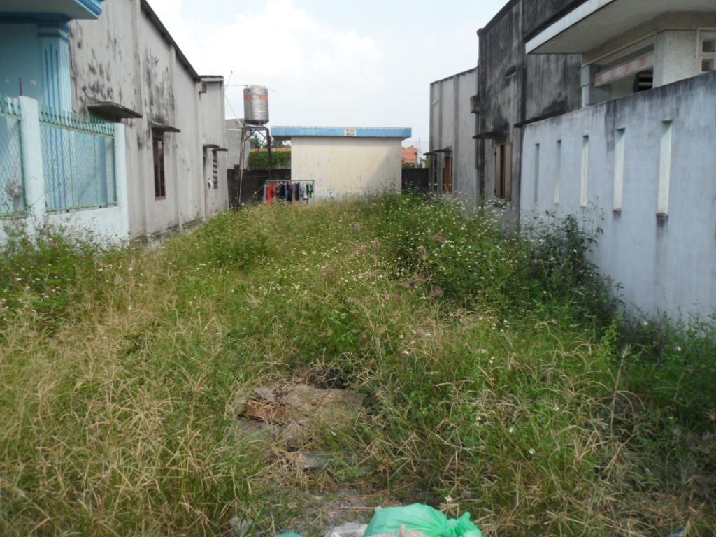 mua-dat-xen-ket-gia-re-thi-co-rui-ro-gi-khong-n17t-onehousing-1