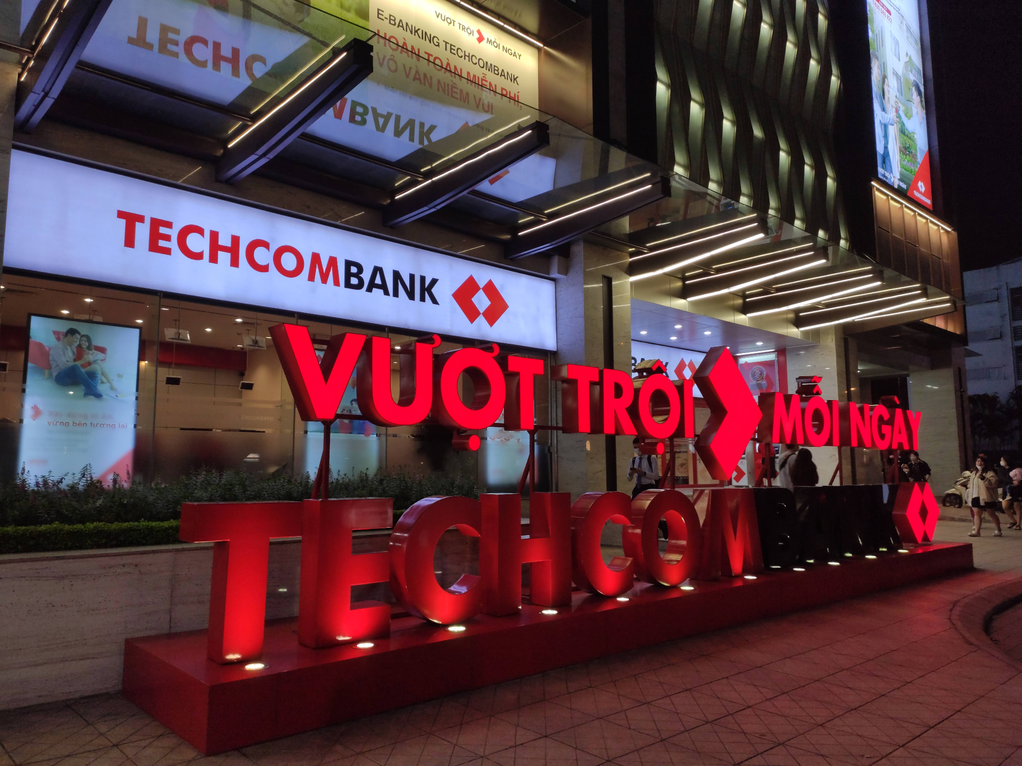 techcombank-cho-vay-mua-nha-quy-trinh-vay-von-mua-du-an-vinhomes-smart-city-onehousing-1