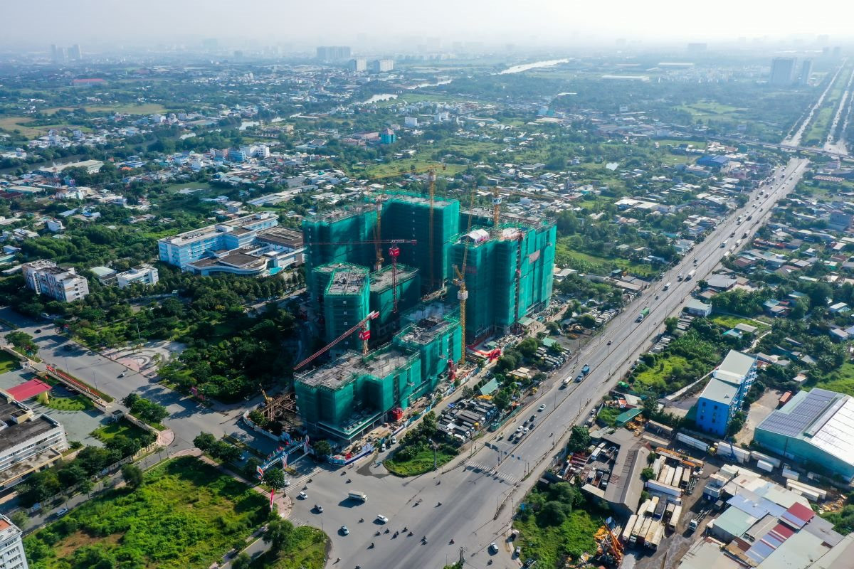 gia-can-ho-tai-tphcm-cao-gap-30-lan-thu-nhap-cua-nguoi-dan-onehousing-1