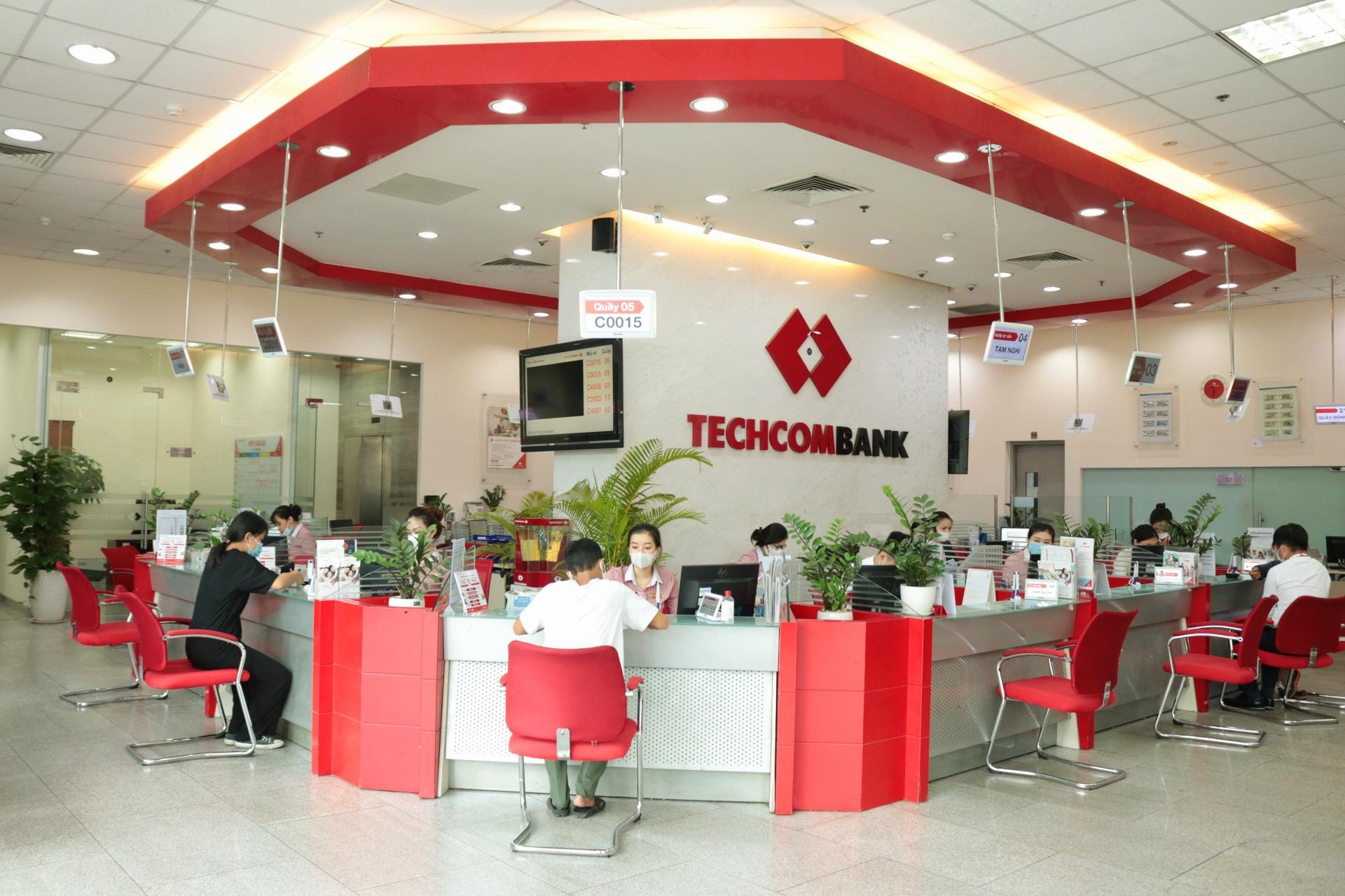 techcombank-vietinbank-ngan-hang-nao-co-lai-suat-vay-the-chap-uu-dai-hon-onehousing-3