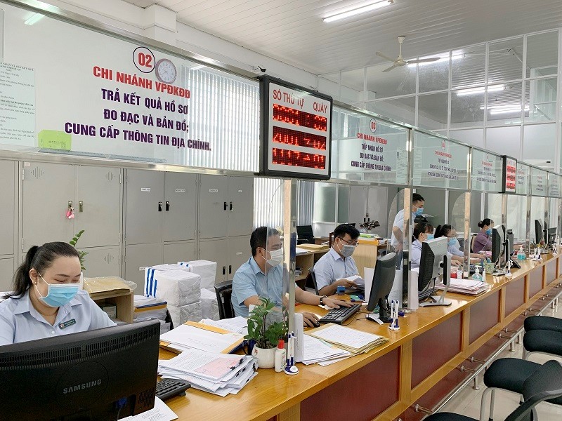 co-quan-nao-cung-cap-du-lieu-thong-tin-ve-dat-dai-thu-tuc-yeu-cau-the-nao-n17t-onehousing-1