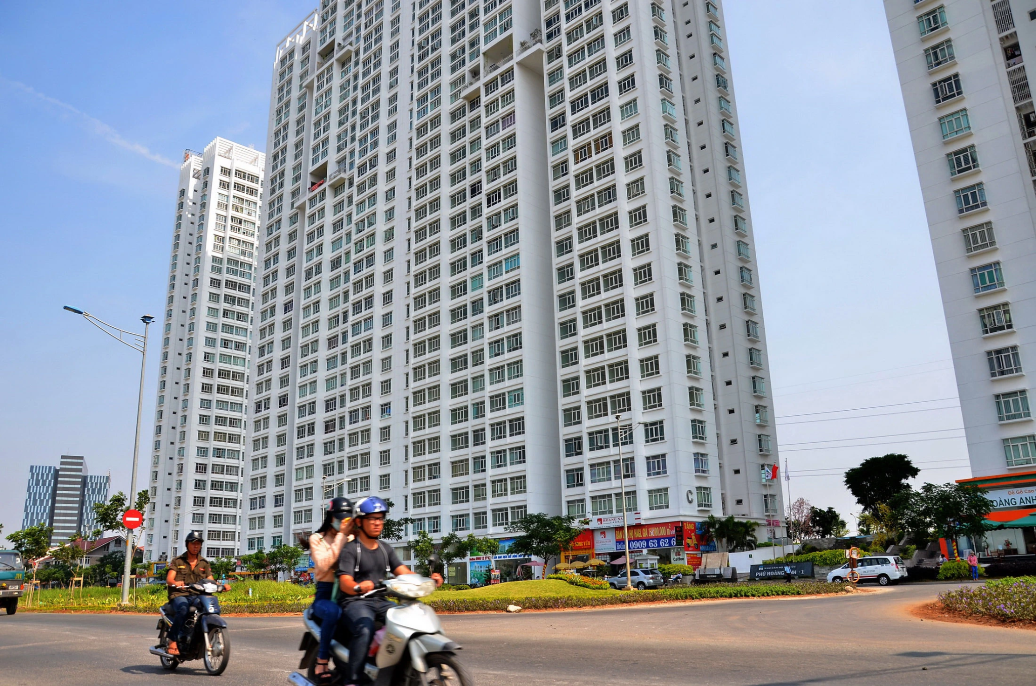 mua-bat-dong-san-sau-tet-am-lich-nha-dau-tu-van-dang-chua-quyet-dinh-xuong-tien-onehousing-1