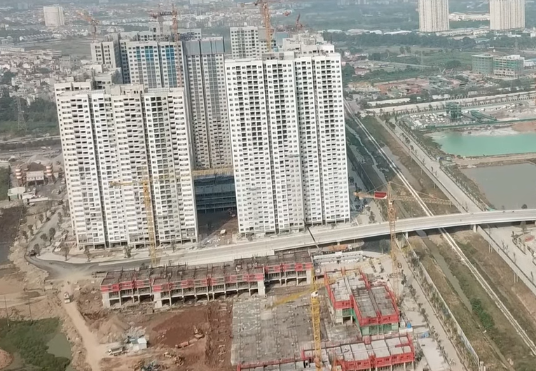 vi-sao-gia-can-ho-chung-cu-van-tang-onehousing-1