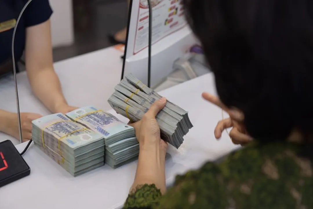 gui-tiet-kiem-ngan-hang-techcombank-40-trieu-moi-thang-loi-bao-nhieu-n17t-onehousing-1