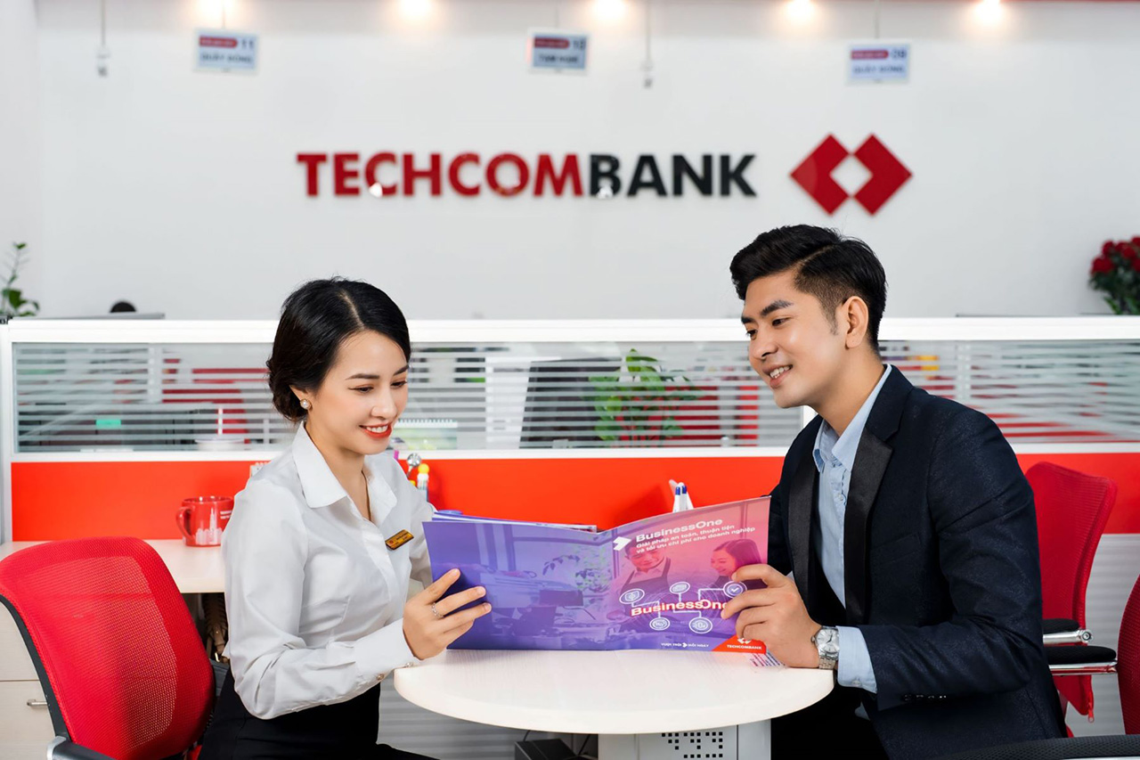 vay-ngan-hang-techcombank-1-ty-mua-nha-trong-20-nam-goc-lan-lai-phai-tra-moi-thang-la-bao-nhieu-anh1