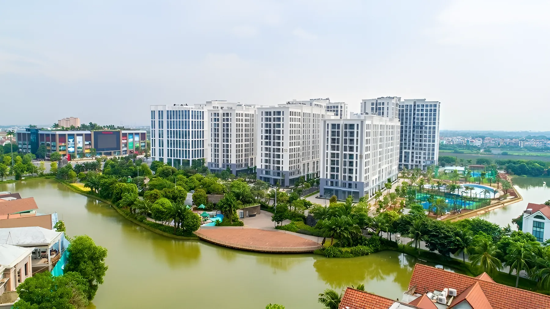 nhung-quan-an-duong-pho-gan-vinhomes-riverside-thich-hop-de-tu-tap-ban-be-lai-rai-tro-chuyen-onehousing-1