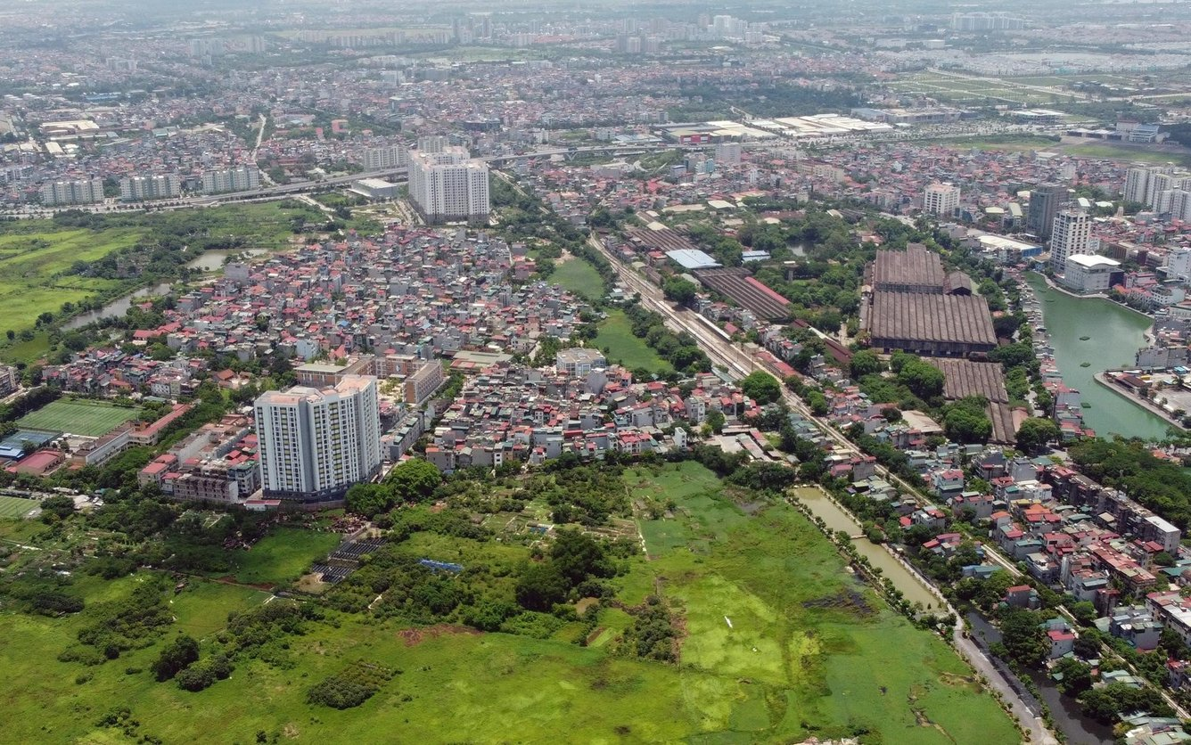 nha-mat-ngo-5-tang-cach-duong-ngoc-thuy-quan-long-bien-gia-bao-nhieu-onehousing-1