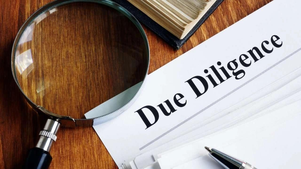 nhung-dieu-nha-dau-tu-nen-biet-ve-hoat-dong-tham-dinh-due-diligence-1