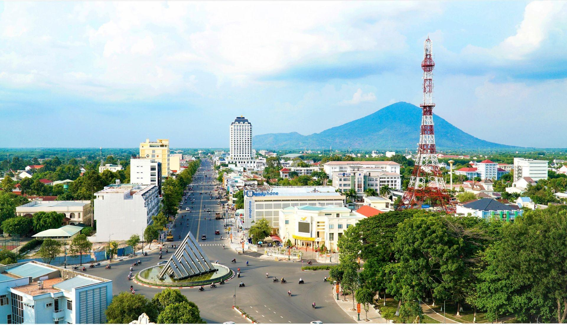 nhung-bien-dong-thi-truong-bat-dong-san-tay-ninh-1