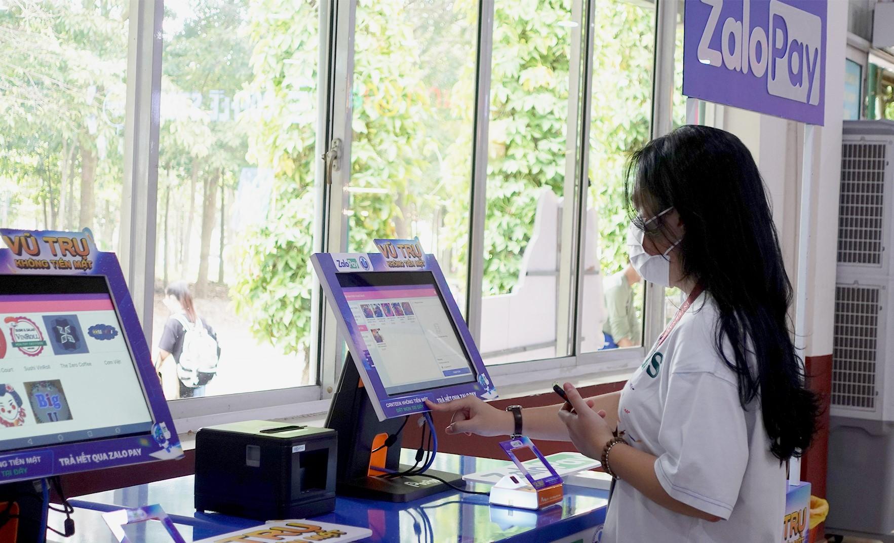 POS tạo nên bức tranh tổng thể về hoạt động nội bộ nhà trường