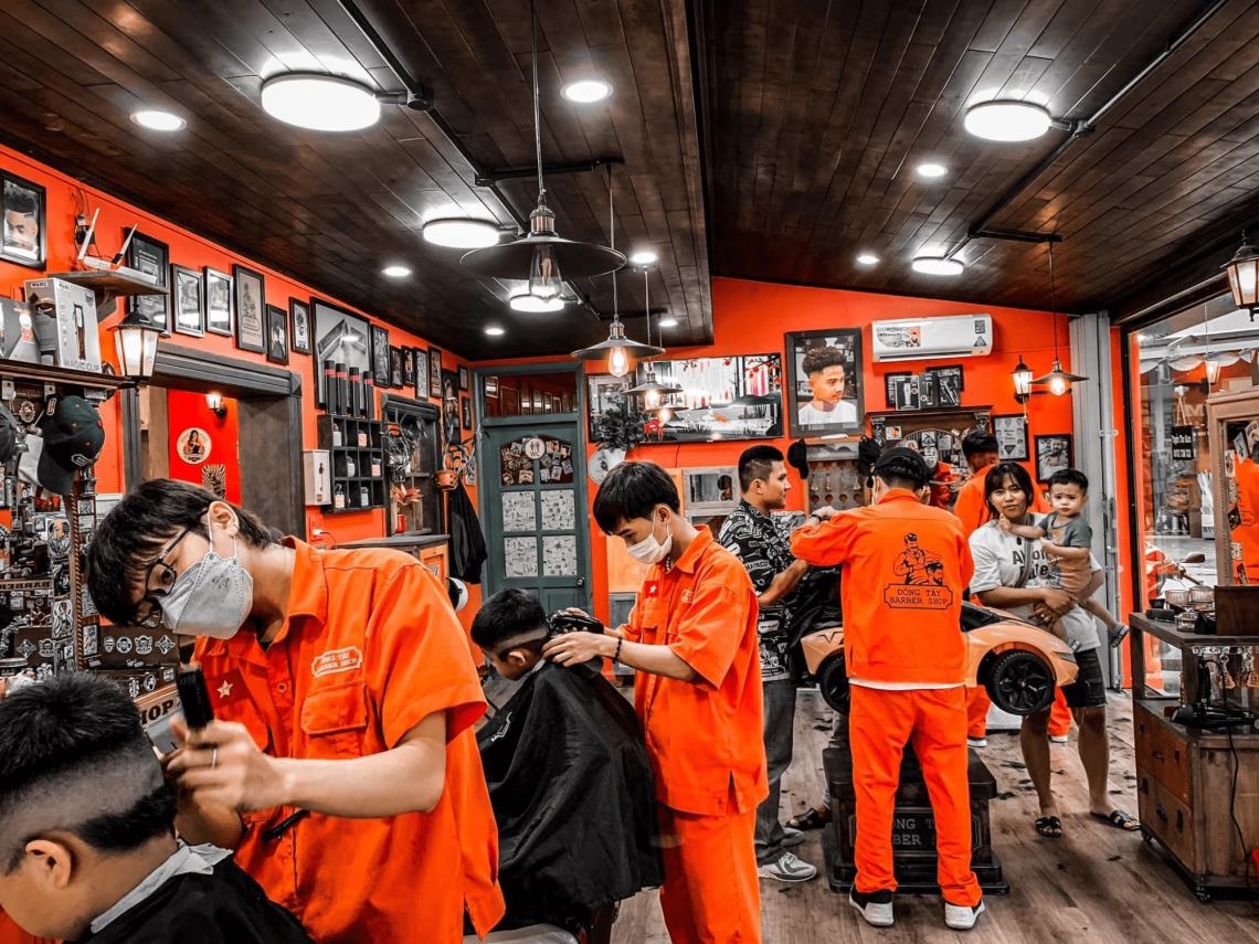 POS giúp tiệm cắt tóc tối ưu vận hành (Ảnh: UBeauty)