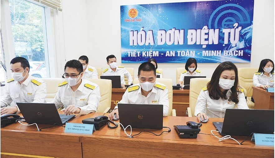 Kê khai online, ký số và nộp thuế điện tử mang lại sự tiện lợi cho cả cán bộ thuế và người nộp thuế