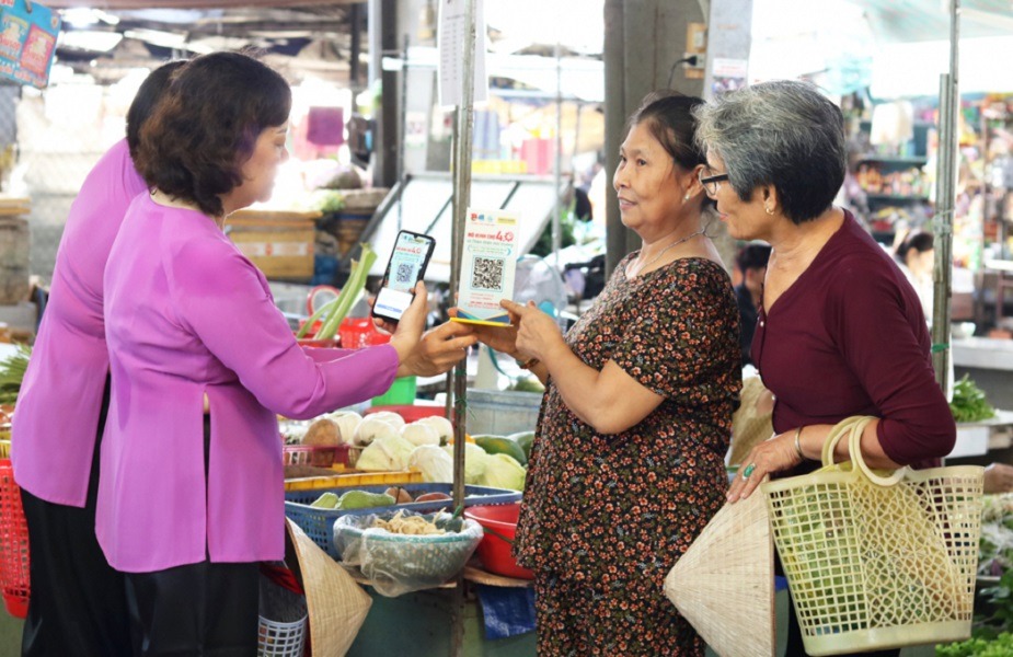 Công nghệ mang đến cho tiểu thương nhỏ cơ hội bắt kịp xu hướng hiện đại, nâng cao khả năng cạnh tranh trên thị trường