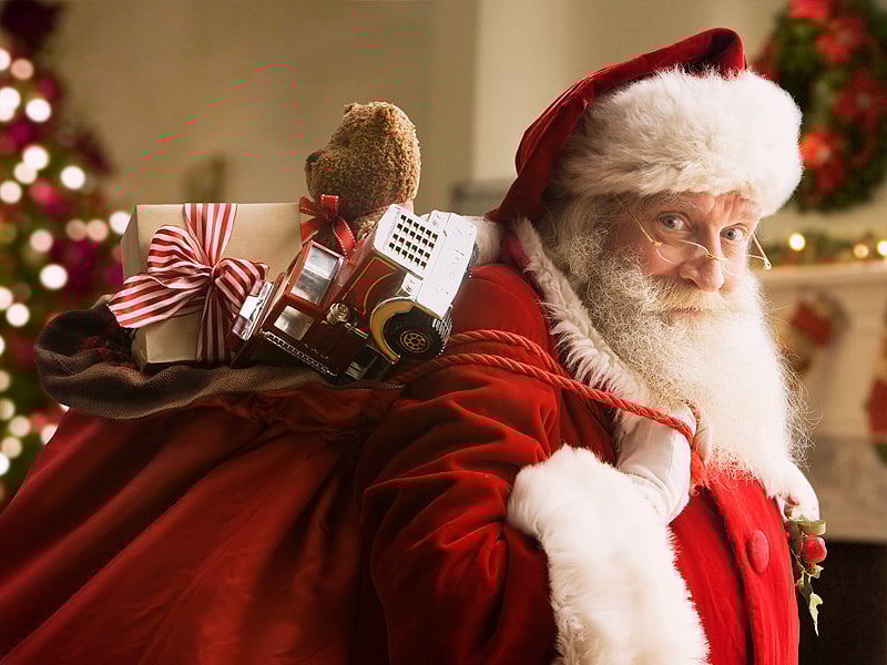 Hình ảnh ông già Noel nhanh chóng lan tỏa khắp thế giới