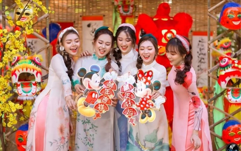 Giữ tâm trạng vui vẻ, tích cực vào mùng 1 để có một năm suôn sẻ