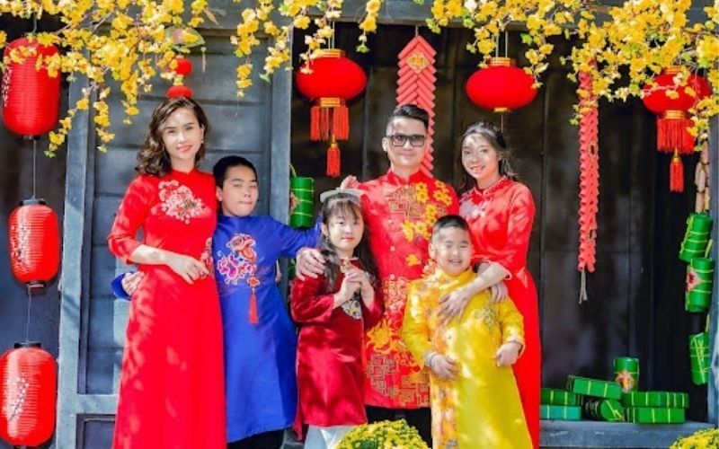 Chọn quần áo màu sắc hợp giúp thu hút tài lộc, cân bằng cảm xúc cho ngày Tết