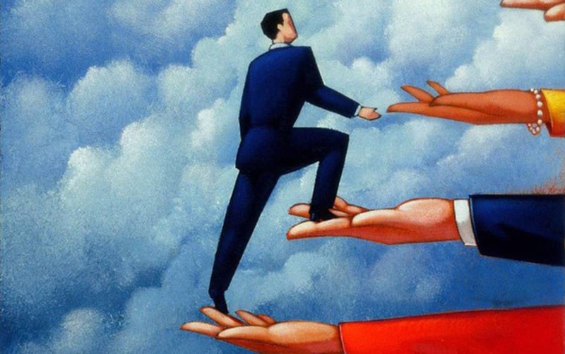 Người tuổi Thân đi về hướng Đông Bắc năm 2026 dễ gặp vận quý nhân