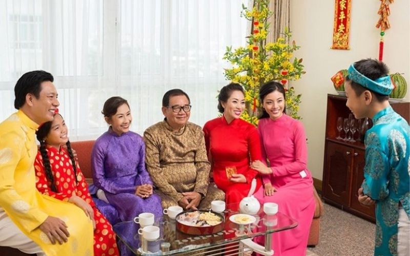 Những lời chúc Tết 2026 gửi ông bà thể hiện sự hiếu kính