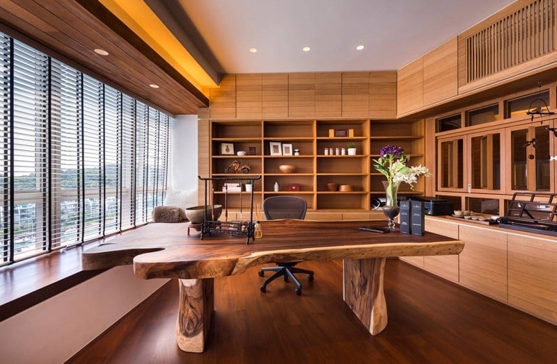 Ngồi đúng hướng hợp mệnh giúp bạn cảm thấy an tâm và tự tin hơn