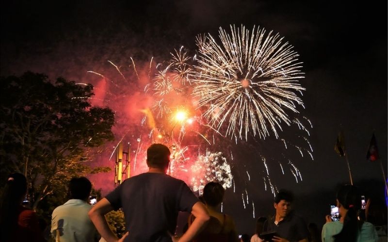 Tết Nguyên đán là thời điểm chuyển giao và đón nhận một hành trình mới