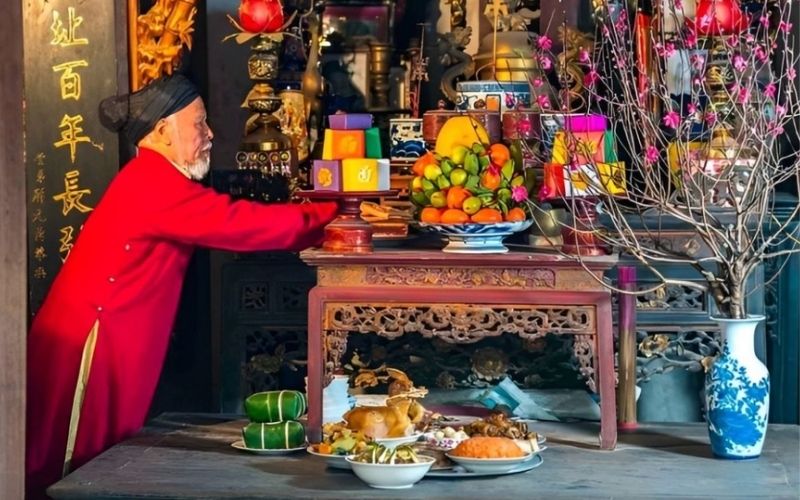 Tết Âm lịch là dịp để nhớ về cội nguồn tổ tiên