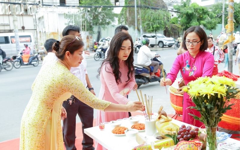 Khai hạ ngày mùng 7 Tết 2026 là ngày bắt đầu công việc mới đầy hứng khởi