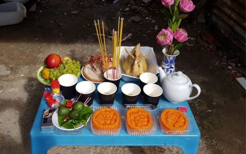 Lễ cúng động thổ trong ngày Hoàng đạo, tượng trưng cho khởi đầu thuận lợi