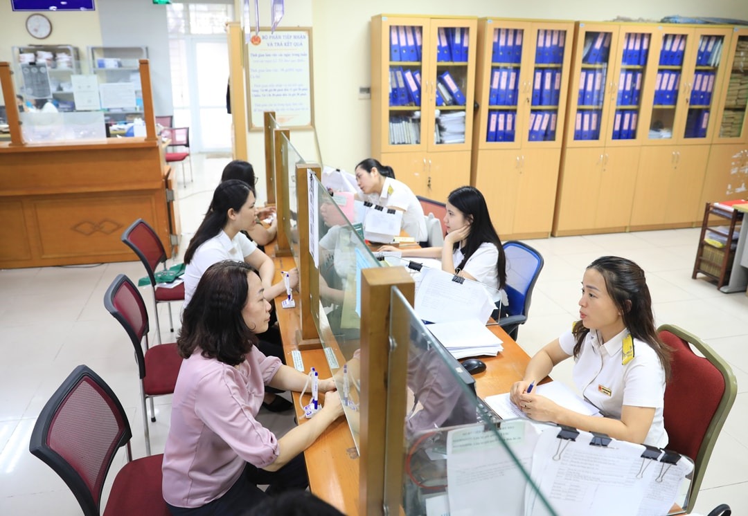 Hộ kinh doanh có thể nộp thuế khoán trực tiếp vào NSNN hoặc qua tổ chức ủy nhiệm thu