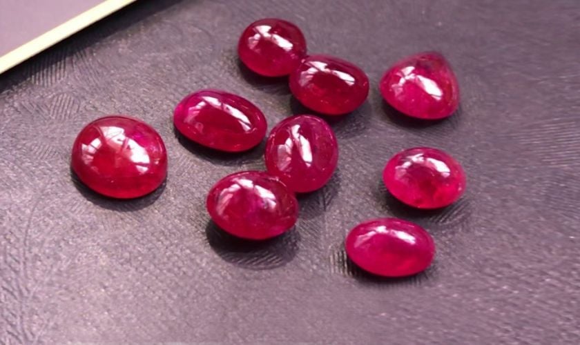 Đá Ruby giúp bản mệnh hóa giải khắc kỵ