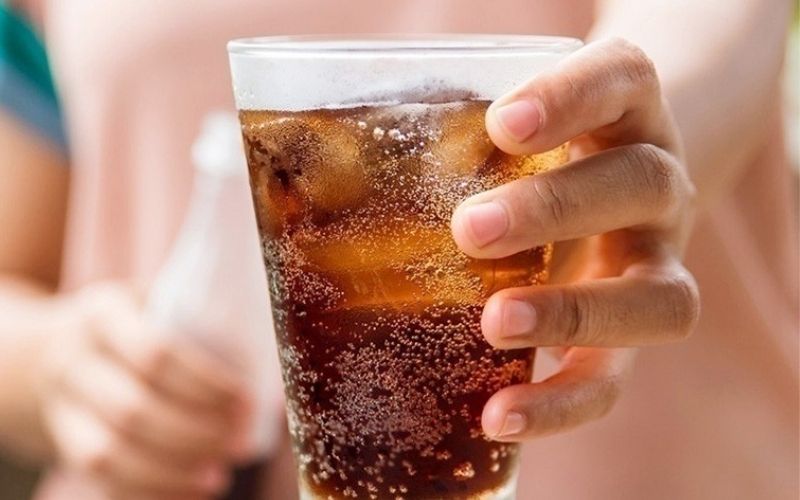 Fructose trong nước ngọt là thủ phạm khiến thận yếu dần theo thời gian