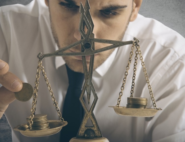 Nửa đầu năm 2026 mang lại nhiều thách thức sự nghiệp cho Thiên Bình