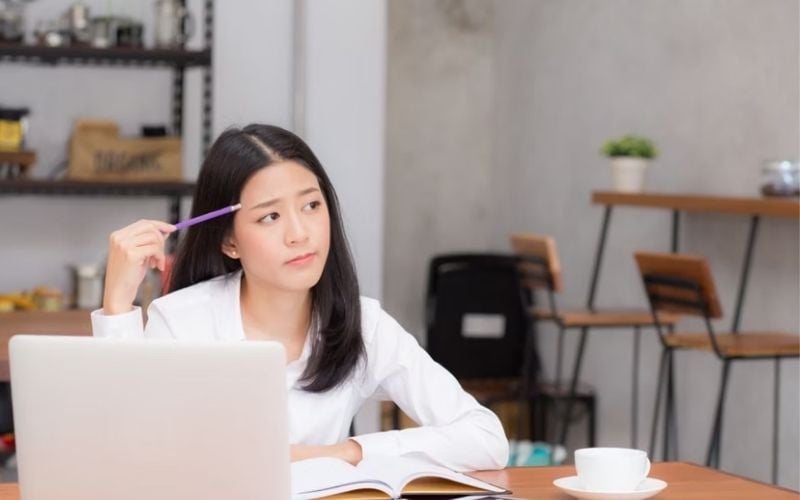 Vận trình tổng thể của nữ Canh Thân 1980 cần cẩn trọng năm 2026