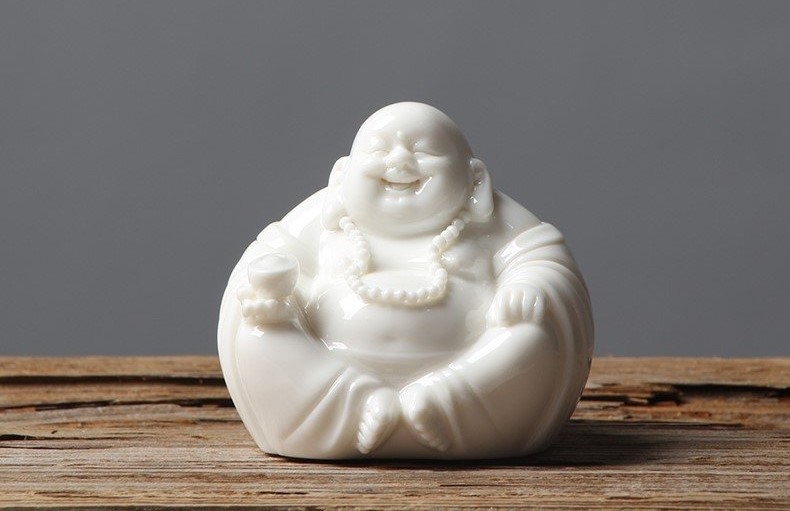 Người mệnh Kim cần lưu ý tránh vật phẩm màu đỏ hoặc xanh lá