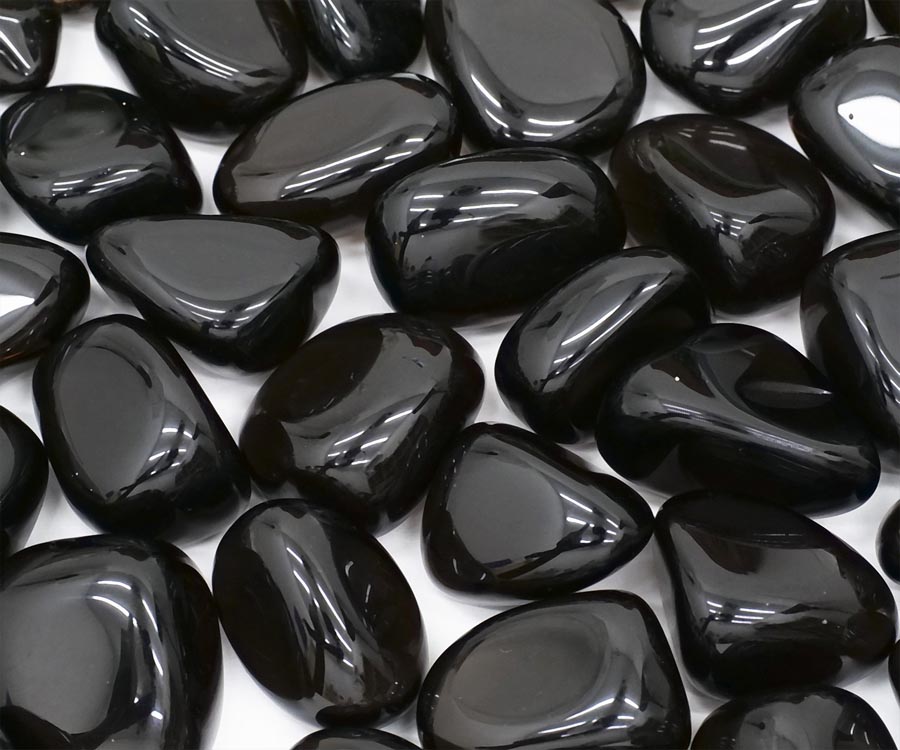 Đá thạch anh đen giúp gia chủ giúp điều hòa cảm xúc