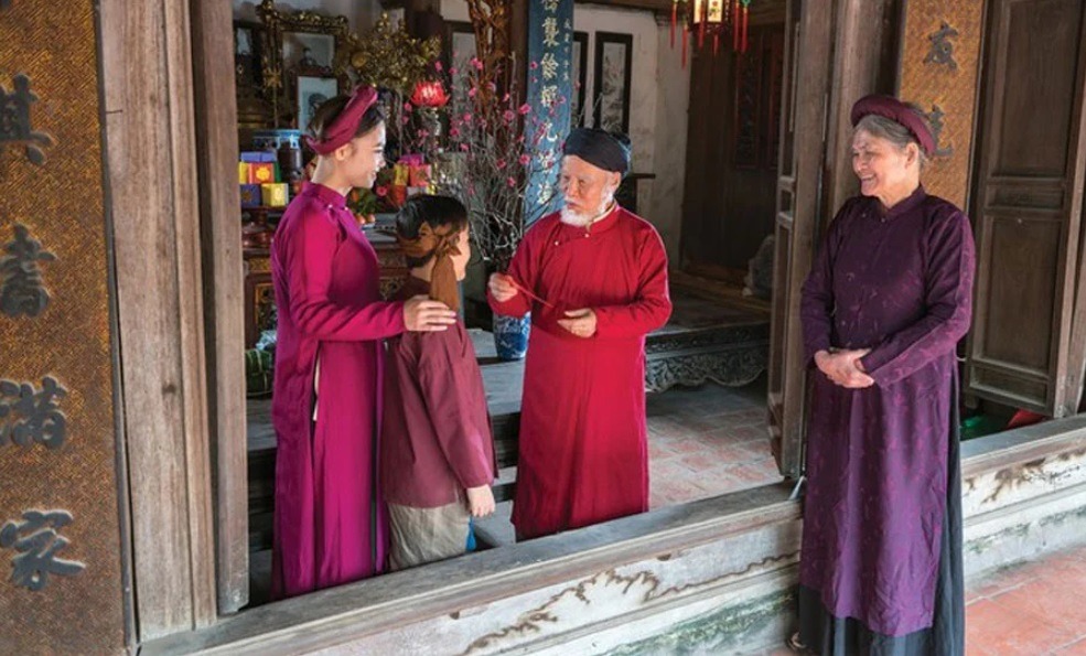 Cách đón người xông đất đầu xuân mang lại may mắn cho gia chủ Mậu Ngọ