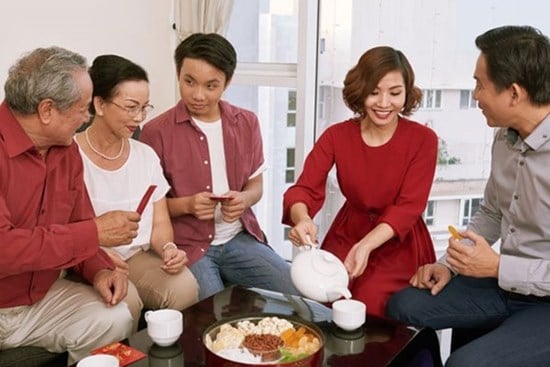 Người xông đất phù hợp giúp Nam Bính Dần đón năm 2026 bình an và phát đạt