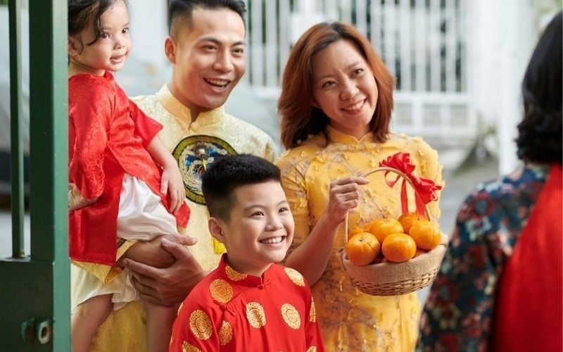 Lưu ý khi mời người hợp tuổi xông đất cho gia chủ nữ Quý Sửu