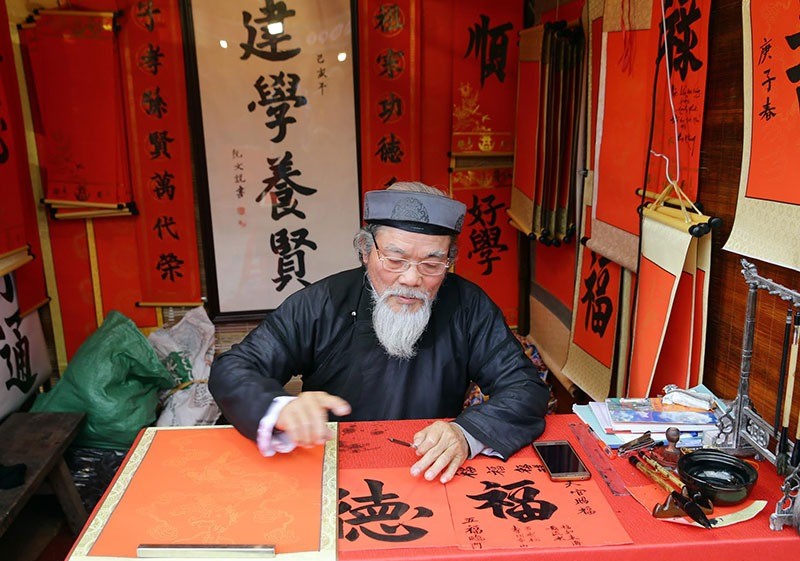 Việc xin chữ chỉ mang ý nghĩa khi bạn trân trọng con chữ mình nhận được