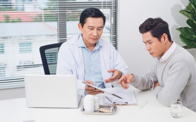 Tỵ - Hợi xung khắc dễ khiến công việc dậm chân tại chỗ