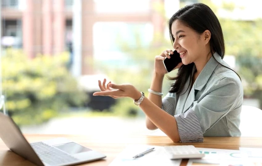 Bạn nên tập trung giao tiếp thẳng thắn và rõ ràng để hóa giải xung khắc