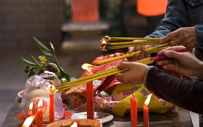 Lễ cúng sao chiếu mệnh là nghi lễ tâm linh nhằm hóa giải vận hạn theo từng năm