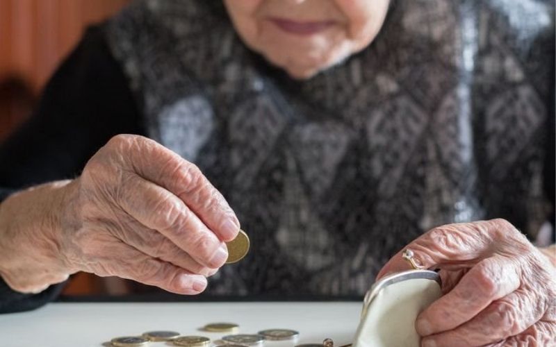 Sao Thái Bạch chiếu mệnh khiến nữ Ất Tỵ khó dư dả trong năm 2026