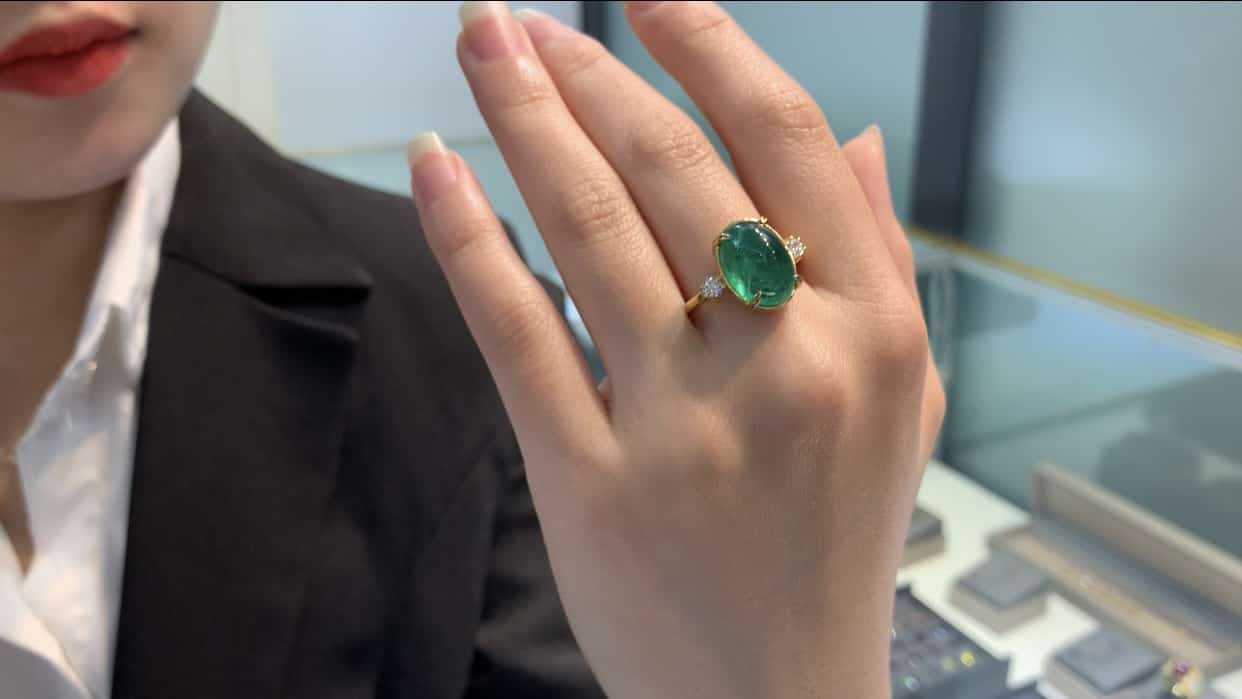 Vật phẩm phong thuỷ màu xanh lục hỗ trợ tinh thần Quý Mùi trong năm 2026