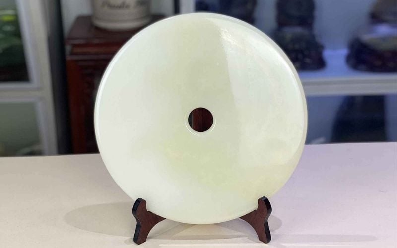 Tượng Kỳ Lân nên đặt đúng vị trí để thu hút vận khí cho nam tuổi Đinh Tỵ