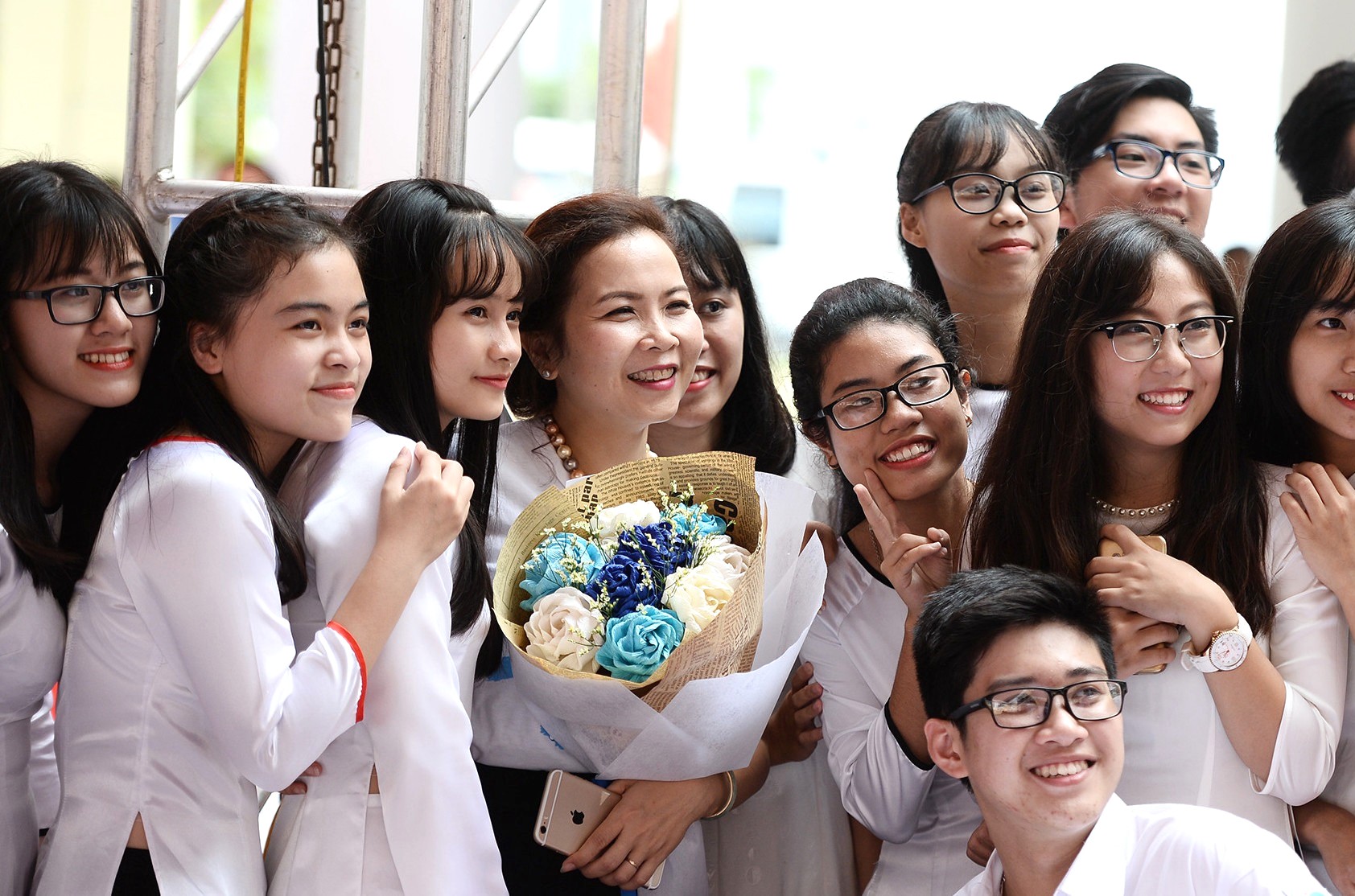 Ngày 20/11 là dịp để mỗi người nhớ về công lao dạy dỗ của thầy cô