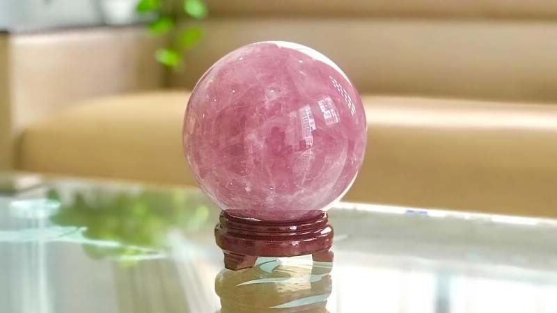 Nam Bính Dần 1986 nên dùng vật phẩm phong thủy thuộc hành Hỏa hoặc Mộc