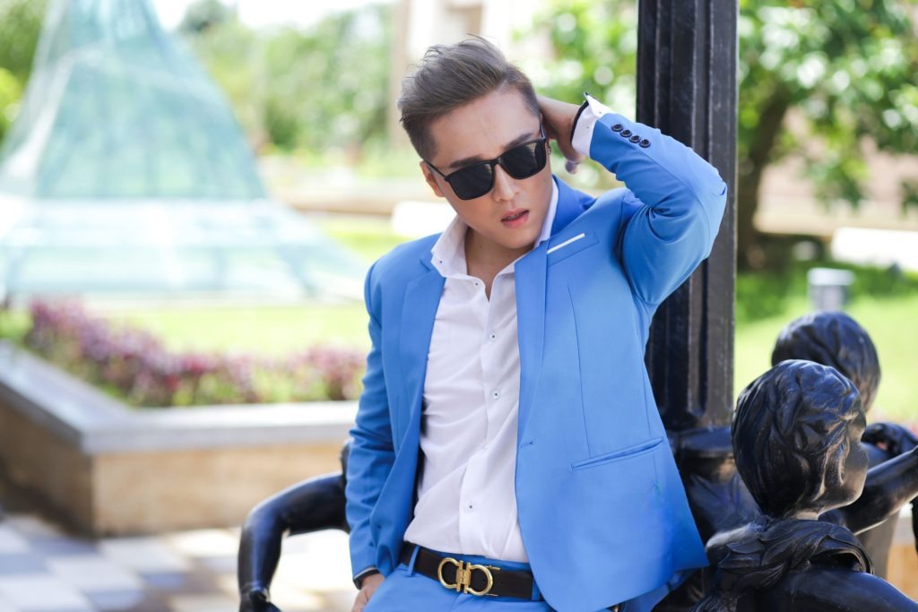 Màu xanh nước biển hỗ trợ bản mệnh cân bằng cảm xúc